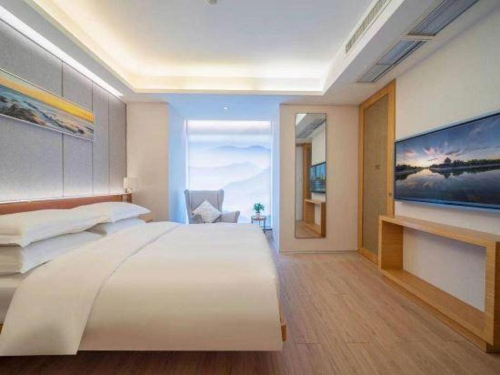 H-Hotel Riverside Chengdu Exterior photo